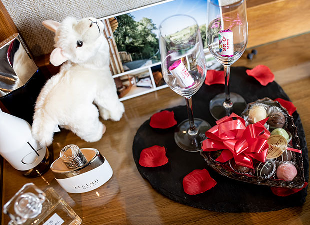 Champagne Romantic Packages