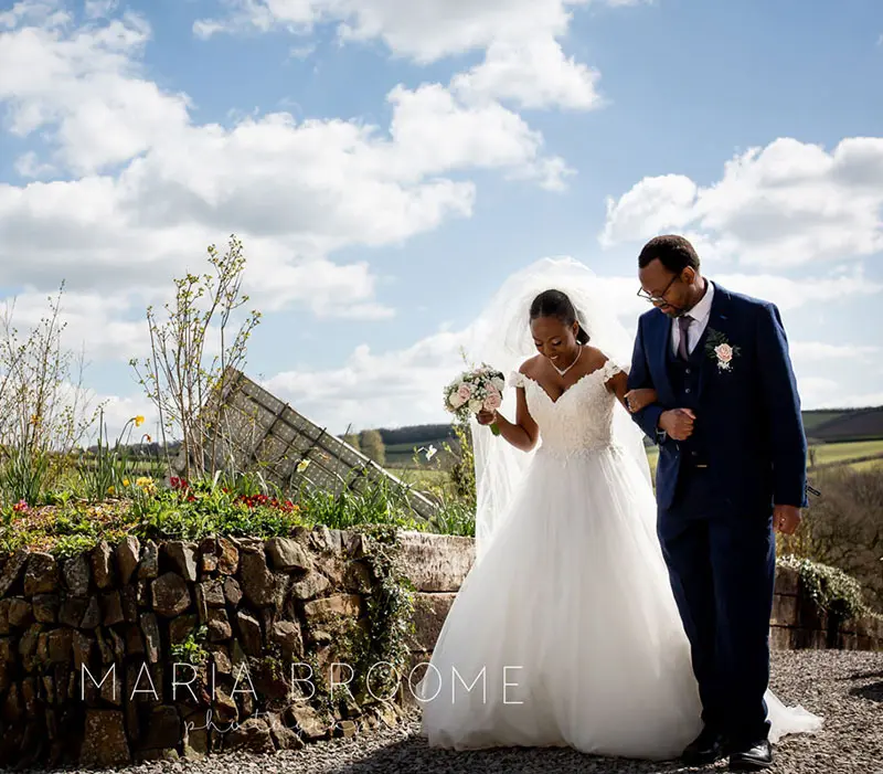 Spring intimate wedding at Tree Top Escape, North Devon treehouse venue